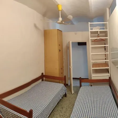 Daire Casa Conti, In Centro A 7 Minuti Dal Mare